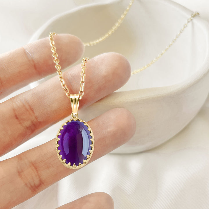 Vintage Inspired Oval Amethyst Necklace in 14K Gold Filled - February Birthstone or 6th Anniversary Gift