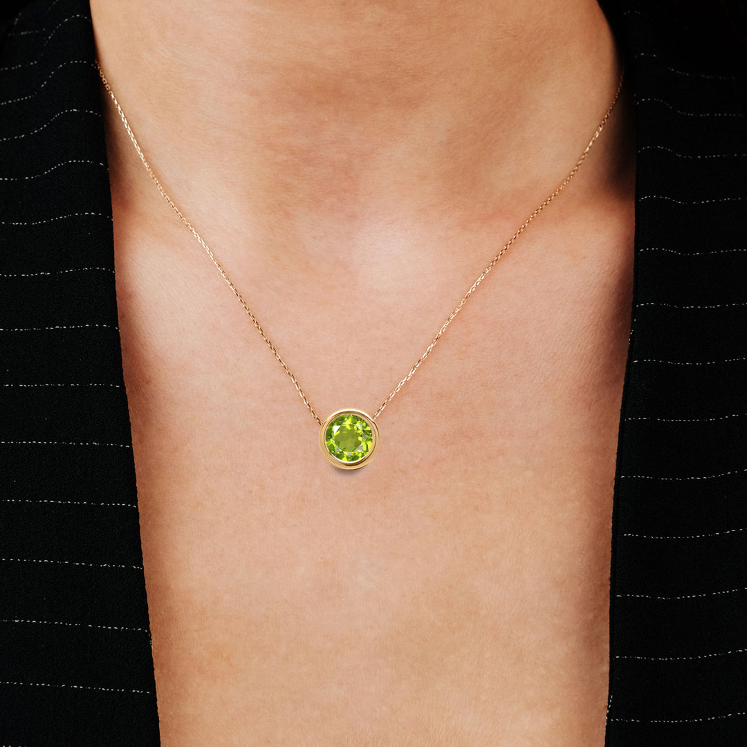 2CT 14K Gold Peridot Solitaire Necklace | August Birthstone Gift